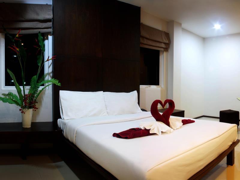Baannueng@Kathu Hotel Phuket Exterior photo