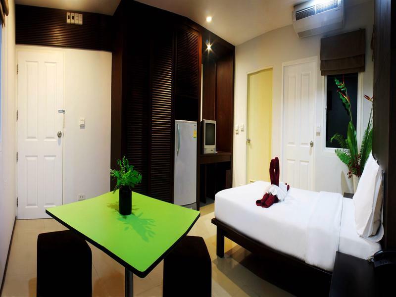 Baannueng@Kathu Hotel Phuket Exterior photo